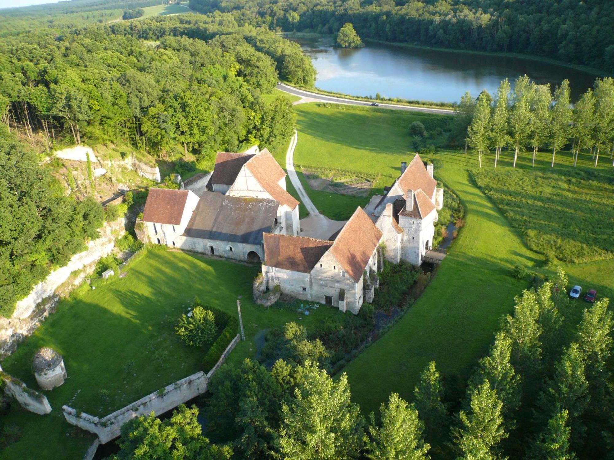 Chateau-Monastere De La Corroirie Montresor Ngoại thất bức ảnh